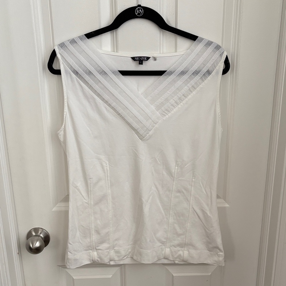 NIC+ZOE Sheer V-Neck White Sleeveless Top